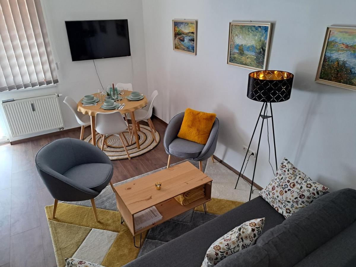 Rozsa Apartman Keszthely Luaran gambar